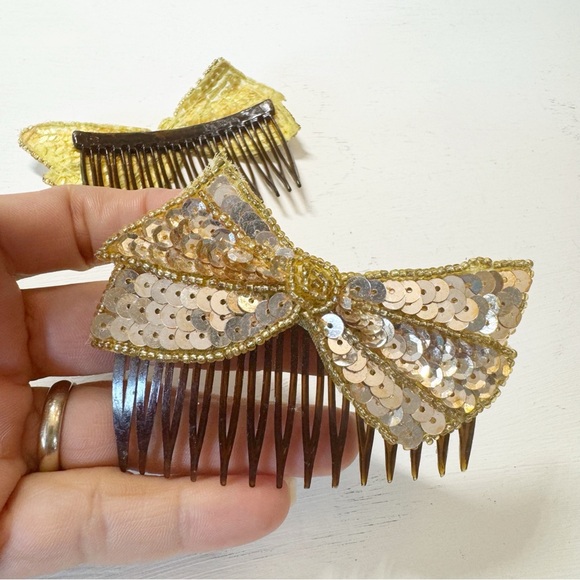 Set of Two Vintage Hair Brown Comb Gold Tone Beaded Sequin Bow - Picture 5 of 6